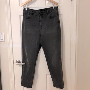 American Eagle Curvy Stretch Mom Jean Size 14 Regular